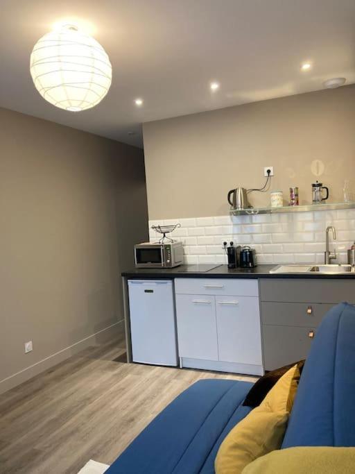 Apartment 2 Pieces De 24m2 En Centre-ville *